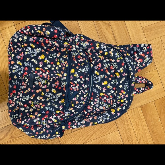 Vera Bradley Bag for Sale!!!! - Picture 1 of 1